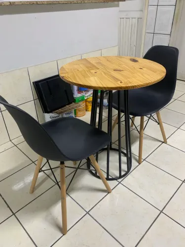 Conjunto de Mesa Bistrô + 2 Cadeiras Pretas