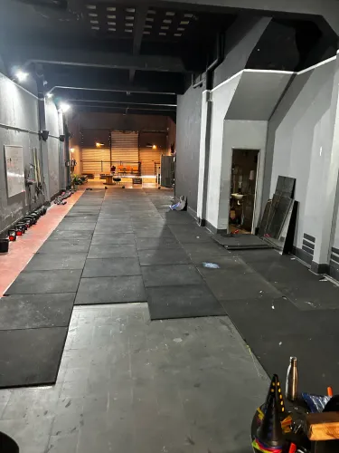Piso emborrachado crossfit/academia 