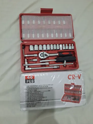 Vendo caixa de ferramentas 46 pcs nova chave catraca 