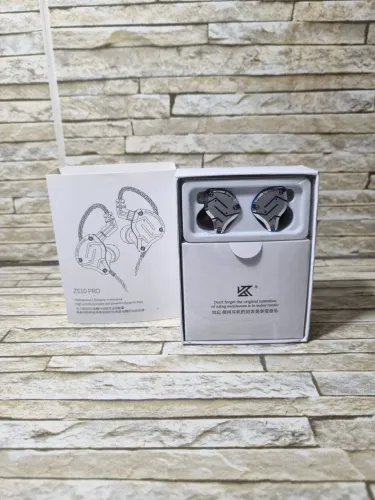 Fone de ouvido KZ ZS10 Pro