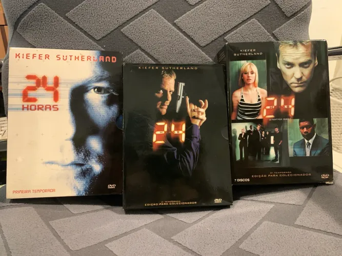 24 Horas (3 Temporadas): Edição em box com discos e capas colecionáveis.