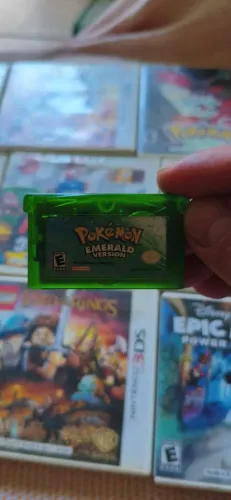 Pokémon Esmeralda Original