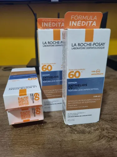 La Roche-Posay Anthelios Protetor Solar Facial 60fps cor 4.0