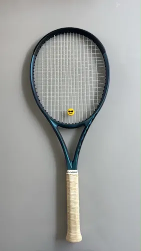 Raquete de tênis Wilson