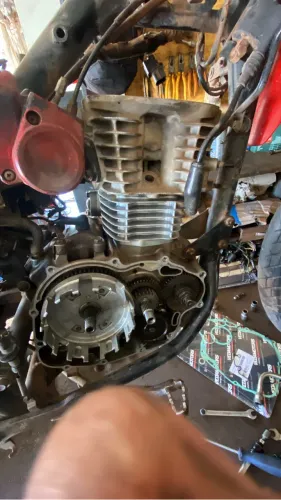 Serviços mecânicos de motos