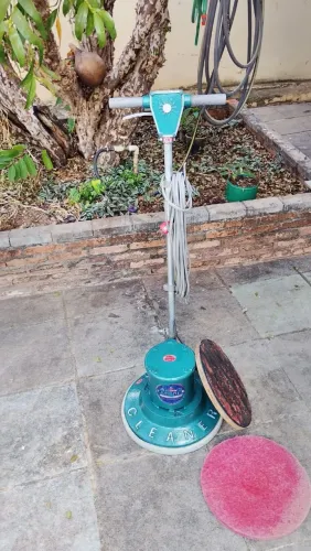 Enceradeira industrial Cleaner 350