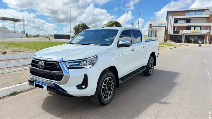 Toyota Hilux CD SRX 4X4 2.8 TDI 16V Diesel Aut. 2022