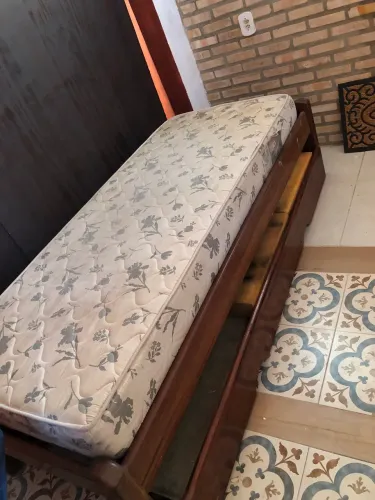 Cama Box Solteiro em Madeira