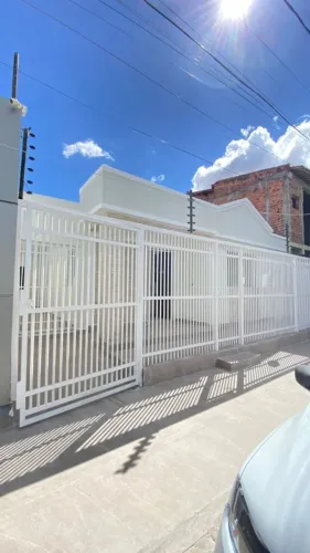 CASA COMERCIAL NO CENTRO DE PETROLINA