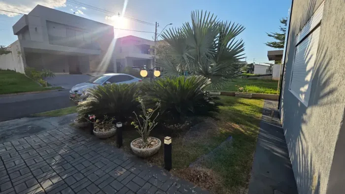 Alugo Casa Terréa Florais da Mata Várzea Grande