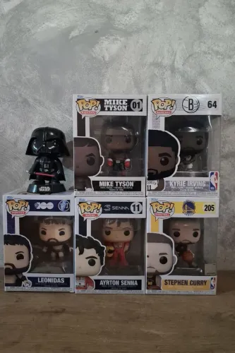 Funko Pop variado