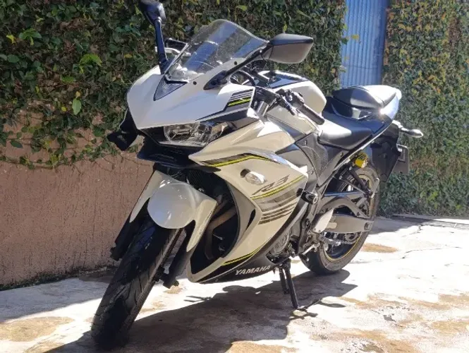 Yamaha YZF-R3 2018