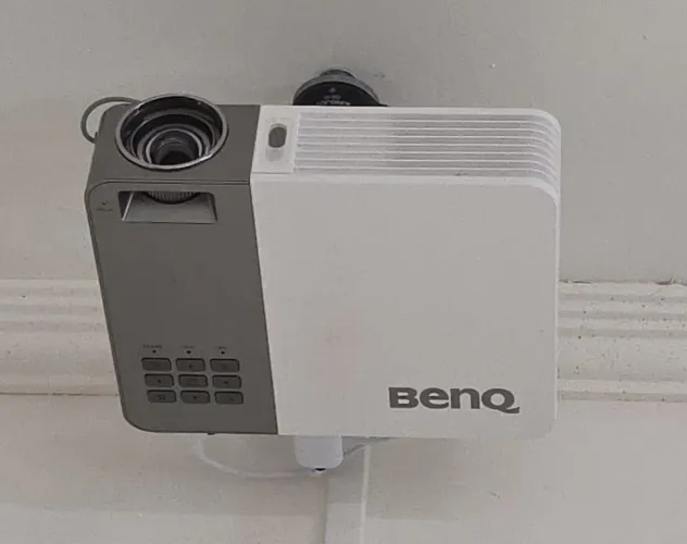 Projetor BENQ