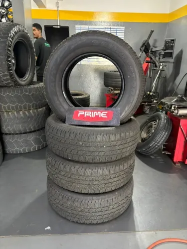 Jogo de pneus Bridgestone AT 265/65/17