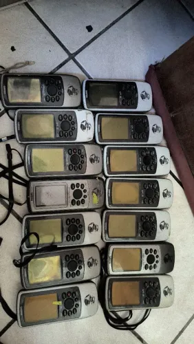 15 GPS Lote de GPS Garmin avariado!
