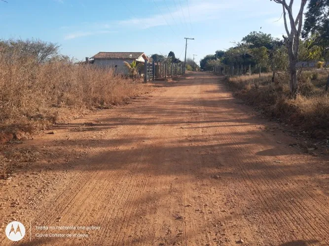 Área de 1070m2 a venda nas chácara Paraíso