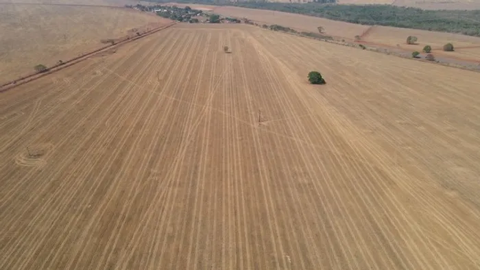 Fazenda de 105 alqueires ou 512 há em Santa Rita Novo Destino-GO