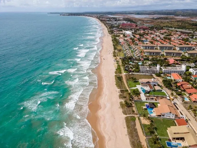 Aluguel por temporada de casa com 10 suítes à beira mar de Porto de Galinhas 