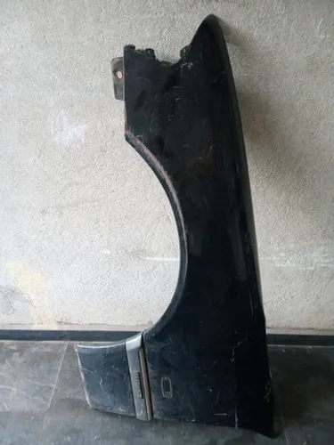 Paralama esquerdo Mercedes C180 1997