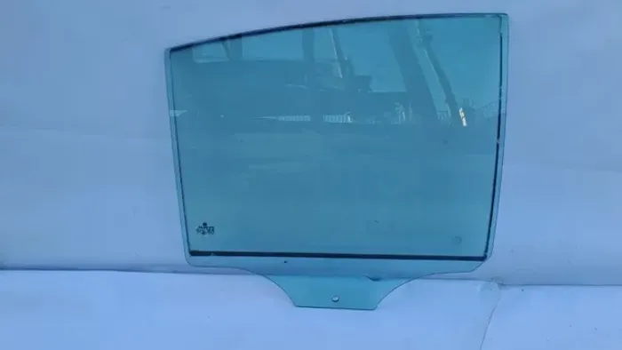 Vidro da Porta Traseira Direita Vw Polo Hatch 2003/2014