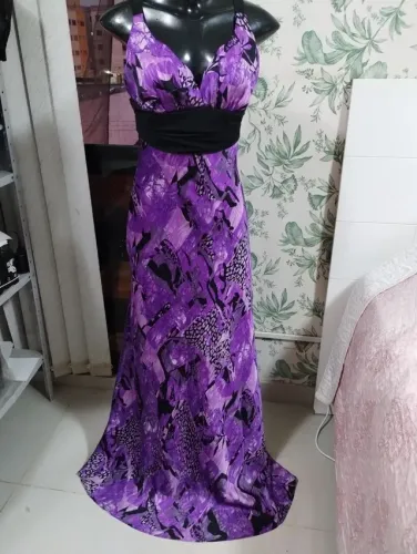 Vestido de festa longo lilás costas nua