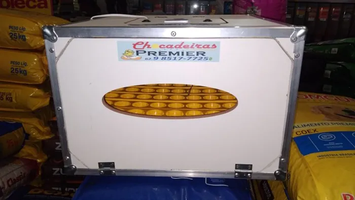 Chocadeira automática mod case, 70 ovos