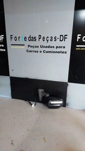 Retrovisor Lado Direito Da Fiat Idea Adventure Elétrico 