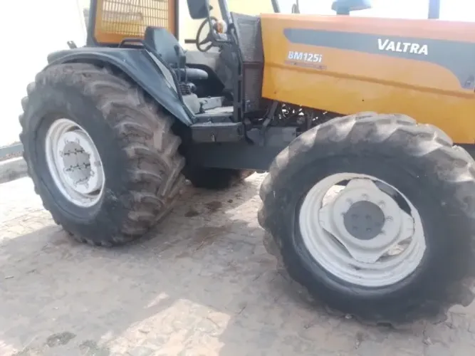 Valtra Bm 125 