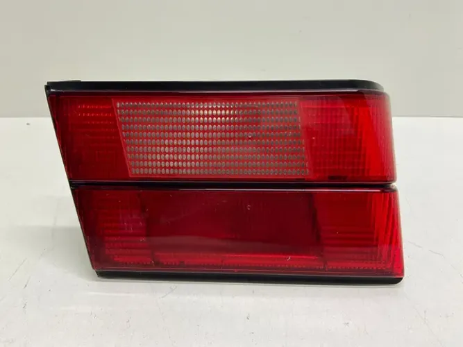 Lanterna Tras Bmw 525i 530i 535i 540i 1988 A 1993 Tampa Esq