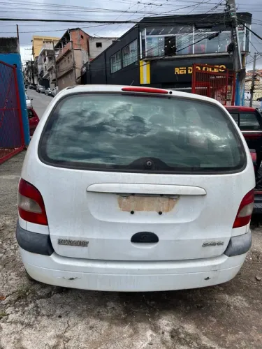 Tampa Traseira Renault Scenic ano 2004 Original