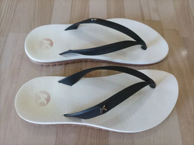 Chinelo Kenner kyra tratorado 