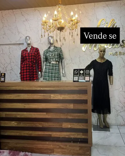 Balcão de Loja Elegante e Funcional