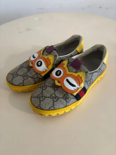 Tênis Infantil Gucci originalcom Detalhes de Coruja