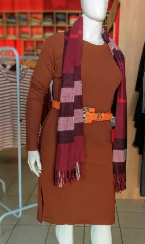 vestido midi canelado EXG