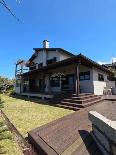 Casa Alto Padrão em Ponta da Piteira, Imbituba/SC