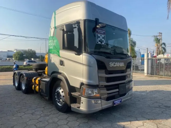 SCANIA G 460 6X2 2024/2025 - COM CILINDROS AUXILIARES