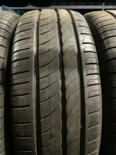 Pneu p1 Cinturato 195/65/15 92% Vida util.