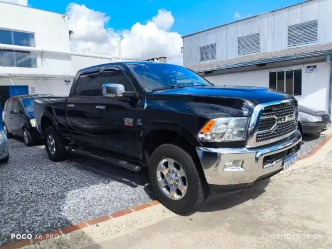 RAM 2500 LARAMIE 2012
