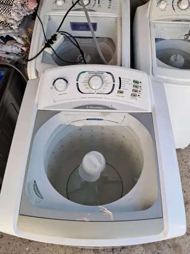 Máquina de Lavar Roupa Electrolux 12kg Turbo Capacidade