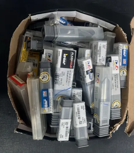 FRESA METAL DURO HSS LOTE