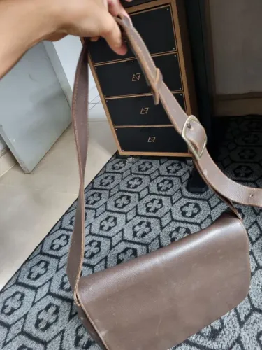 Bolsa de Ombro Marrom em Couro