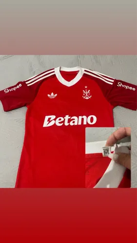 Camisa do Flamengo Original,troco em Xbox ou ps3 vendo valor:300$ (valor negociável)