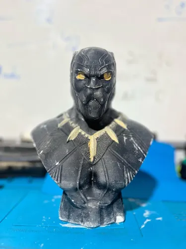 Busto Pantera Negra Black Panther Decoração Escultura Gesso