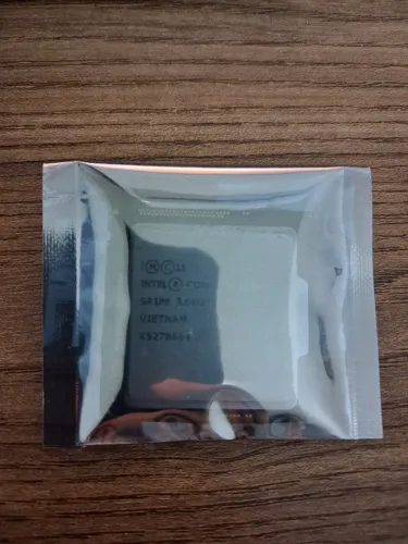 Intel Core i3-4160, 3.6GHz, 2 nucleos 4 threads