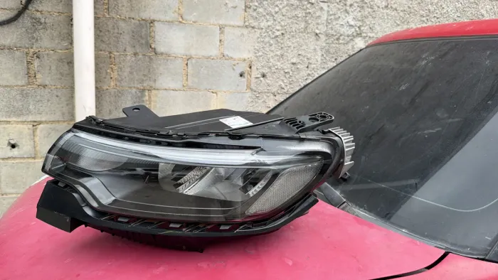 Farol Compass  2022  a 2024 lado esquerdo 