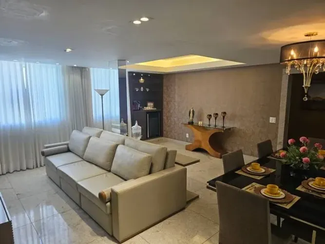 Sofá de Couro legítimo 3m x 1m modulado que vira chaise longue