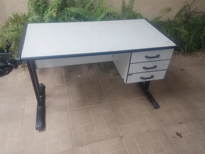 Mesa para escritório 