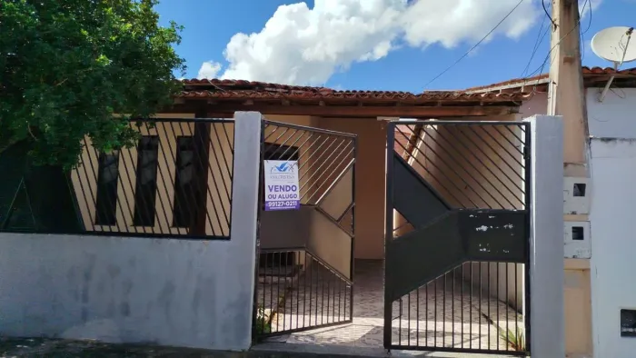 Vendo casa na morada do bosque, próximo a Fraga Maia