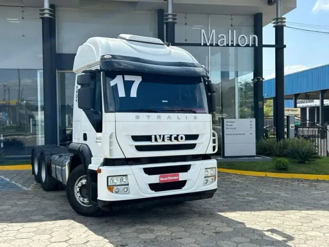Iveco Stralis 440 6x2.