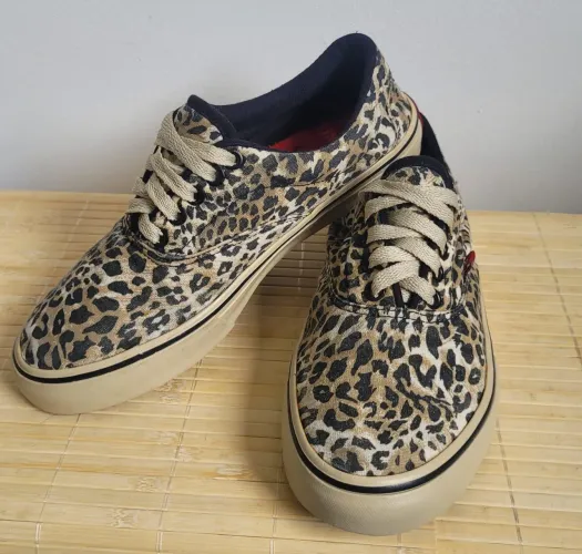 Tênis Animal Print Tam 37
